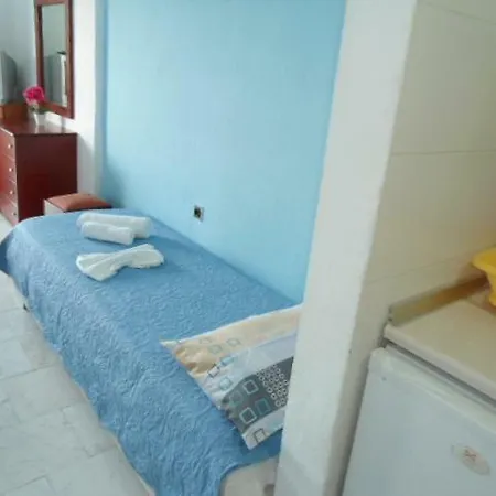 Studio For 2-3 Persons 100m From The Beach Appartement *