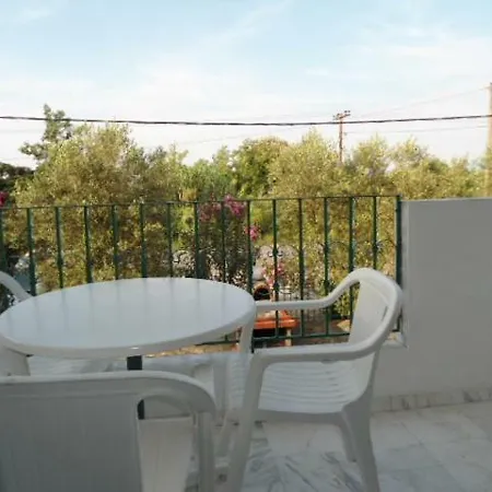 Studio For 2-3 Persons 100m From The Beach *