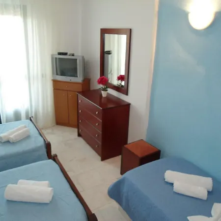 Studio For 2-3 Persons 100m From The Beach Полихроно