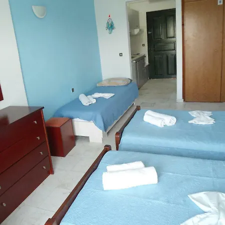 Studio For 2-3 Persons 100m From The Beach Апартаменты *